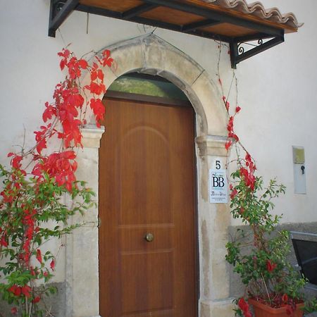 Medieval Village Of Pacentro المظهر الخارجي الصورة