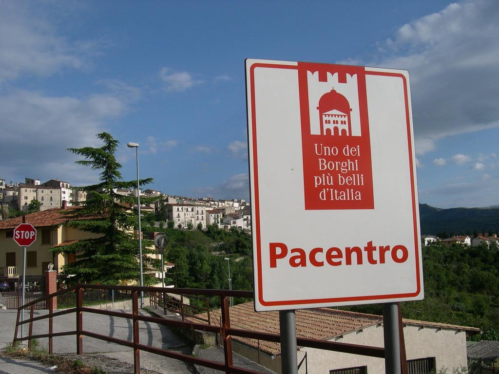 Medieval Village Of Pacentro الغرفة الصورة
